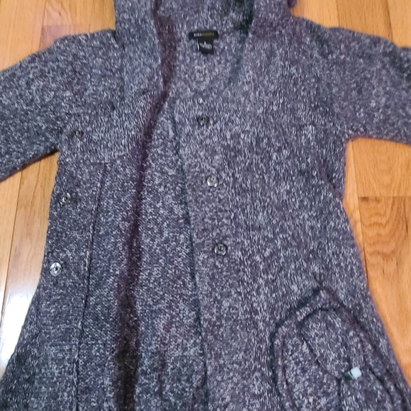 BCBG MaxAzria Sweater Jacket - Picture 8 of 11